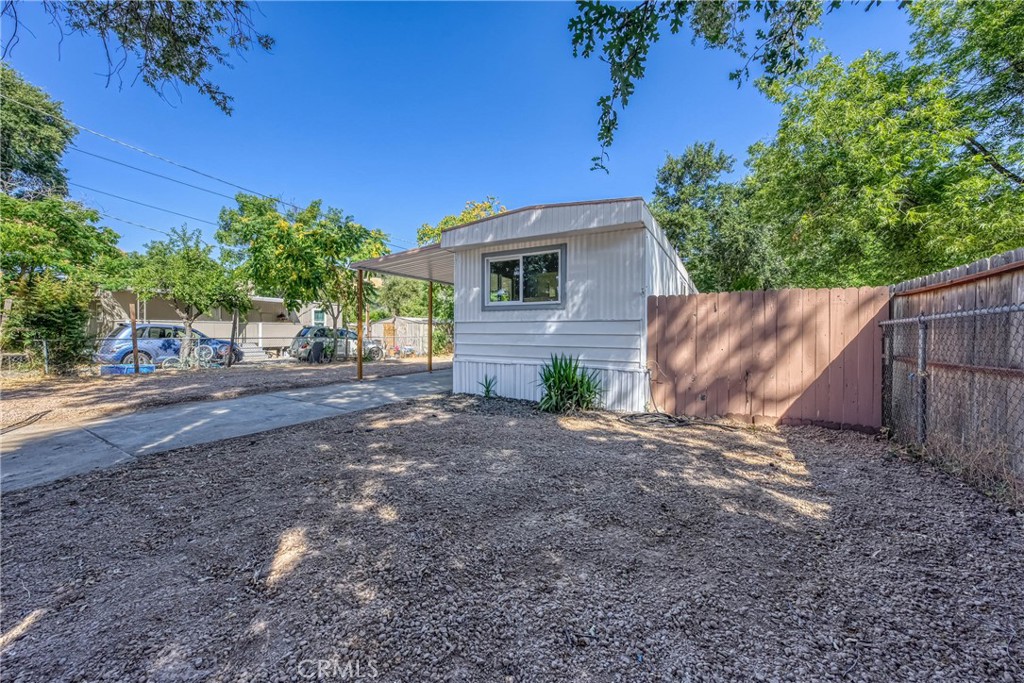 12888 4th Street Property Photo 27