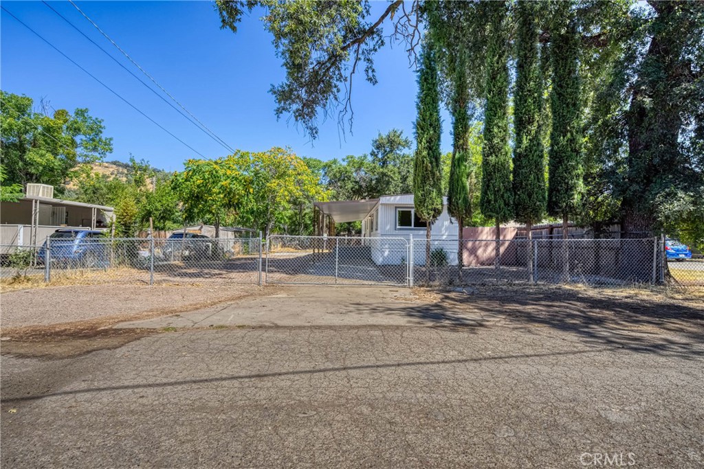 12888 4th Street Property Photo 30