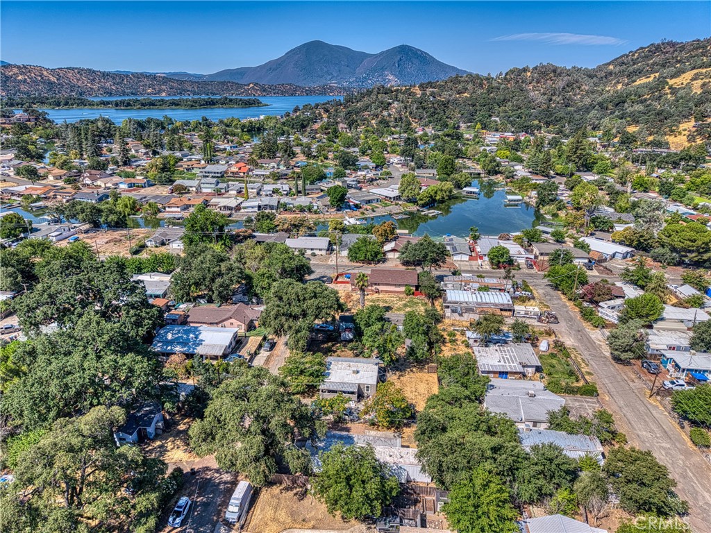 12888 4th Street Property Photo 34