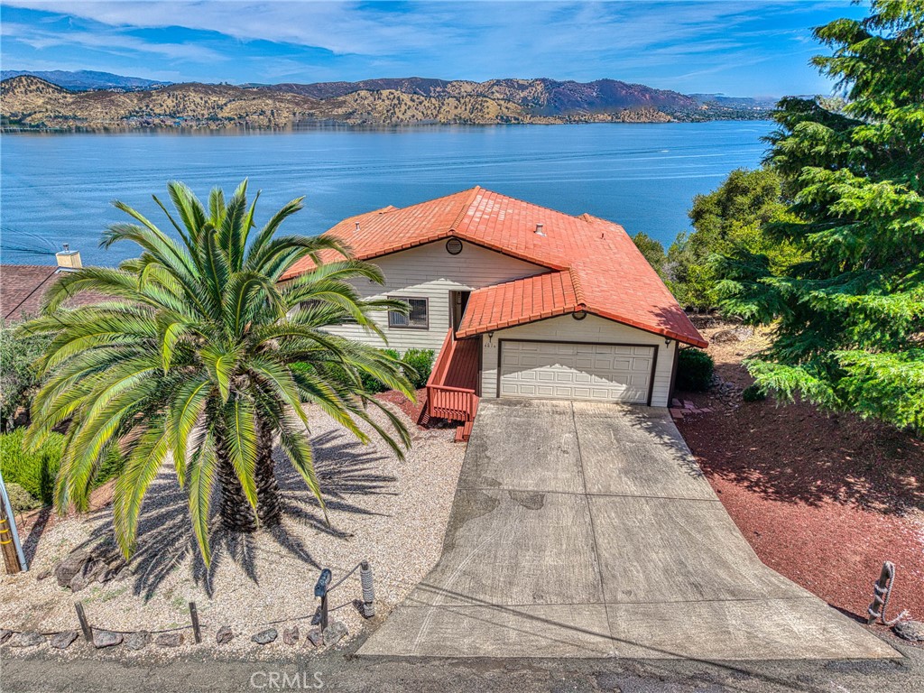 4816 Marina Drive Property Photo 1