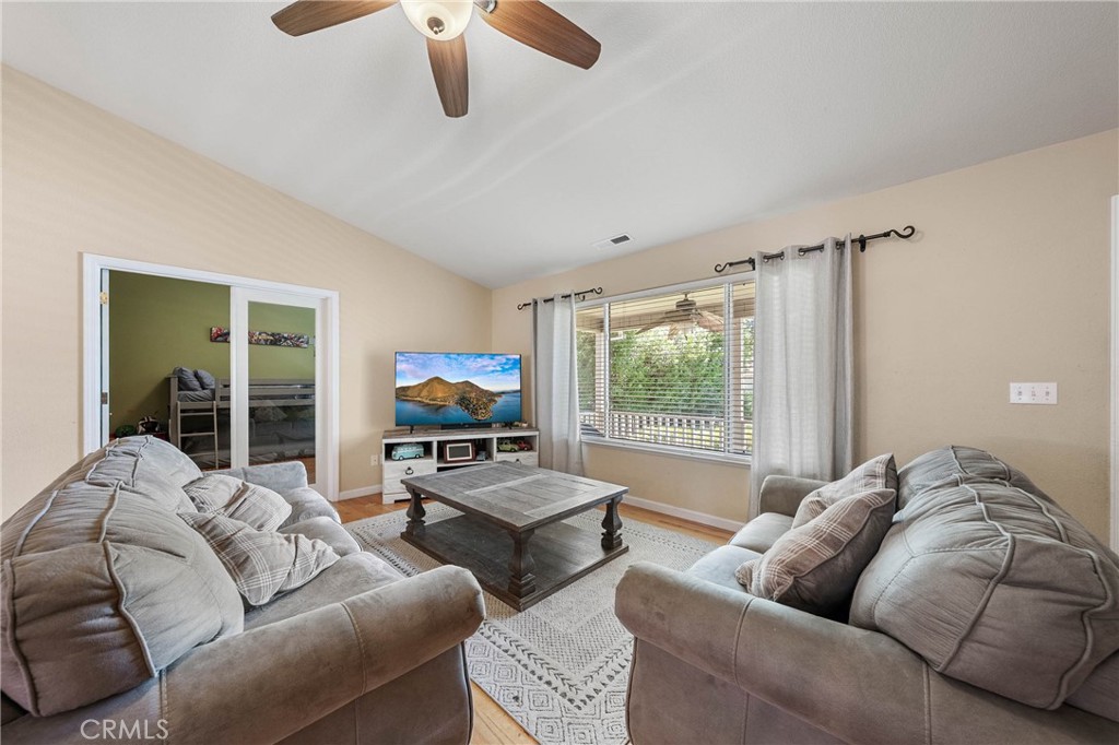 18164 Fishhook Court Property Photo 12