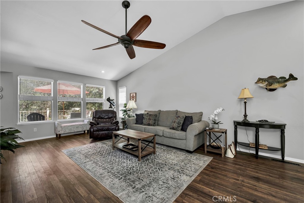 18278 North Shore Drive Property Photo 8
