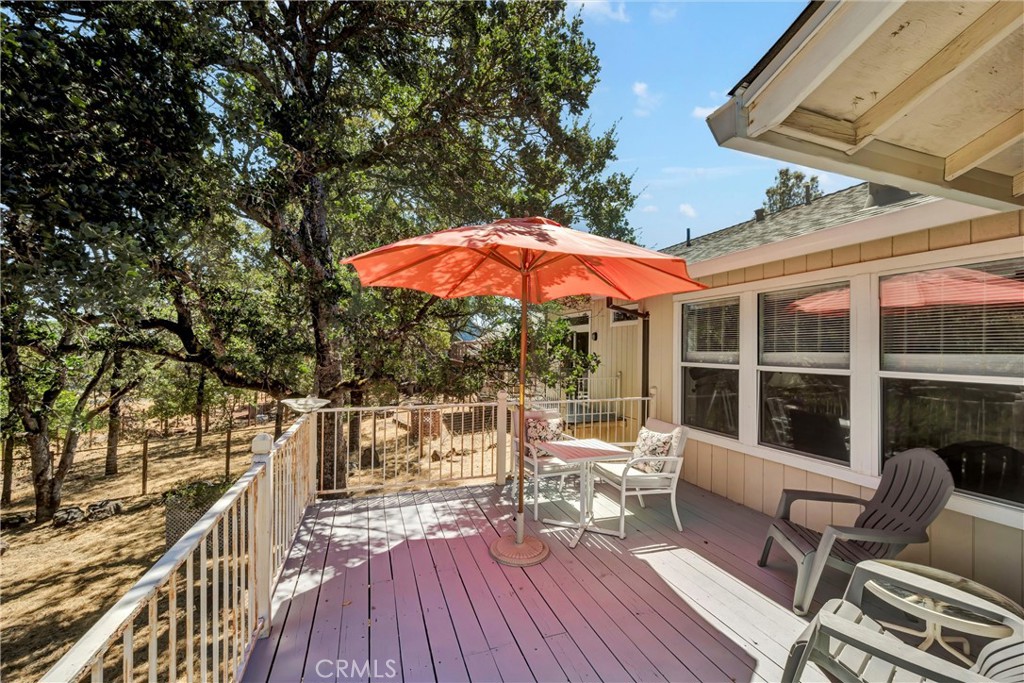 18278 North Shore Drive Property Photo 27