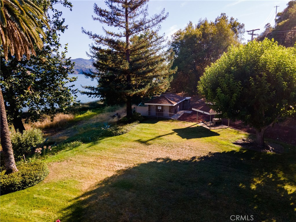 8336 Paradise Valley Boulevard Property Photo 14