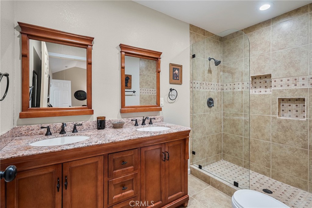465 Hillcrest Drive Property Photo 30