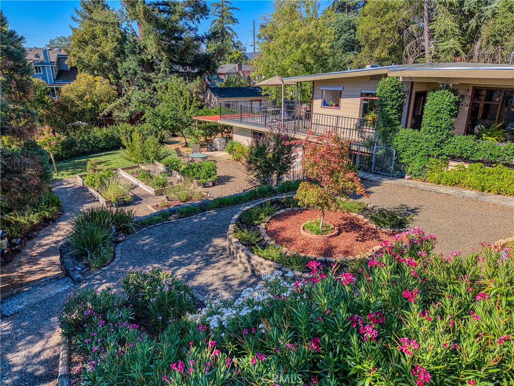 465 Hillcrest Drive Property Photo 47