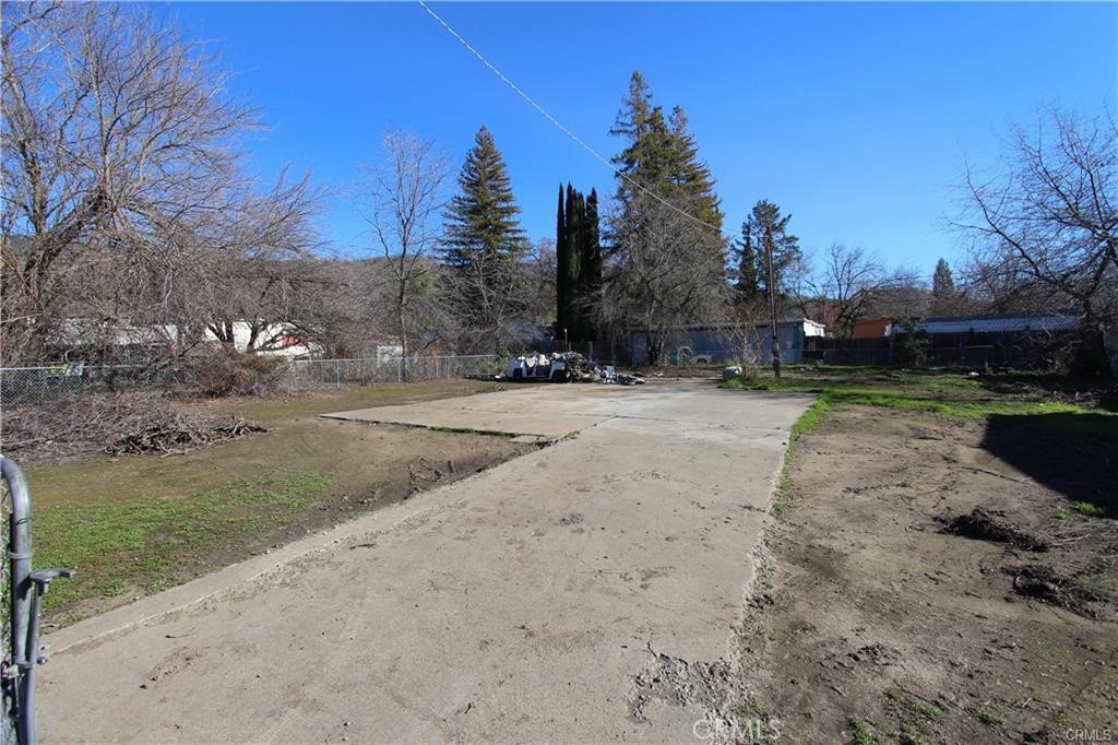 6325 Thirteenth Avenue Property Photo 1