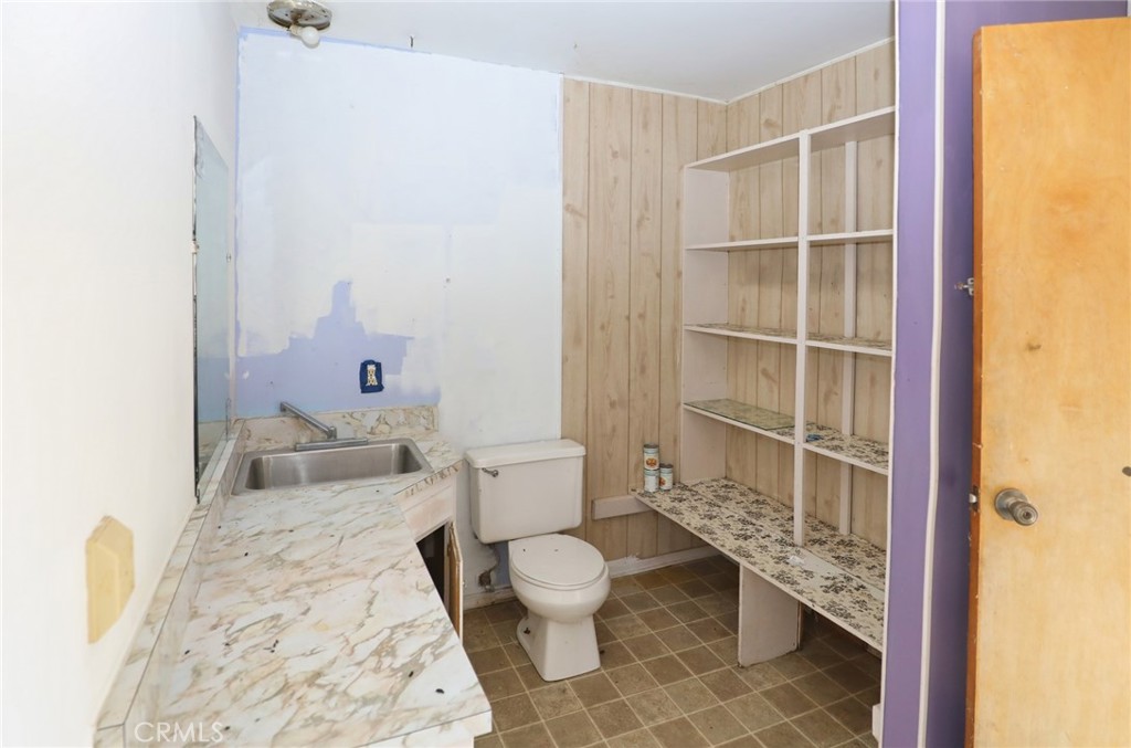 14875 Olympic Drive Property Photo 10