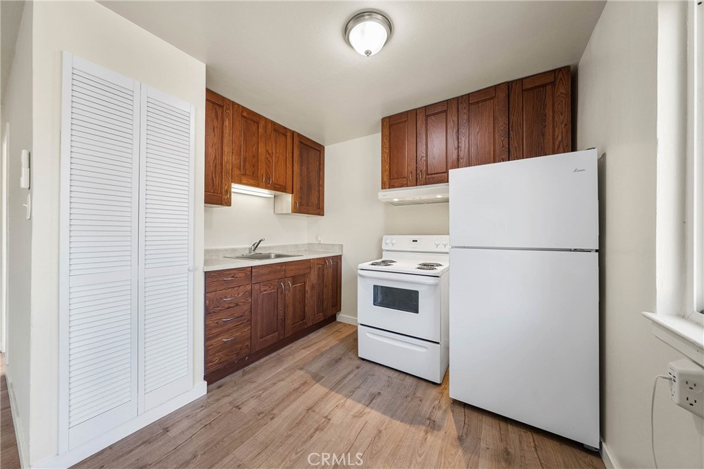 10670 Lakeshore Drive Property Photo 11