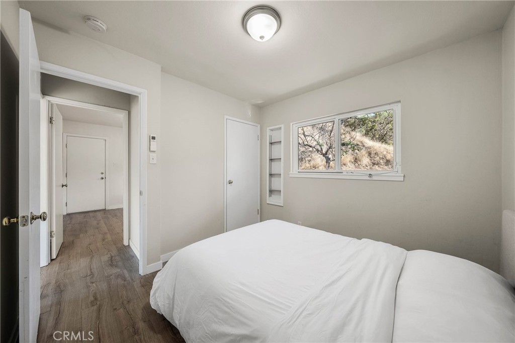 10670 Lakeshore Drive Property Photo 13