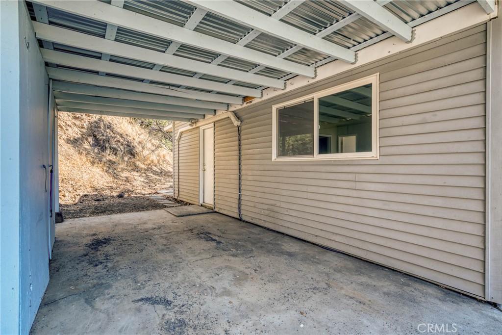 10670 Lakeshore Drive Property Photo 21