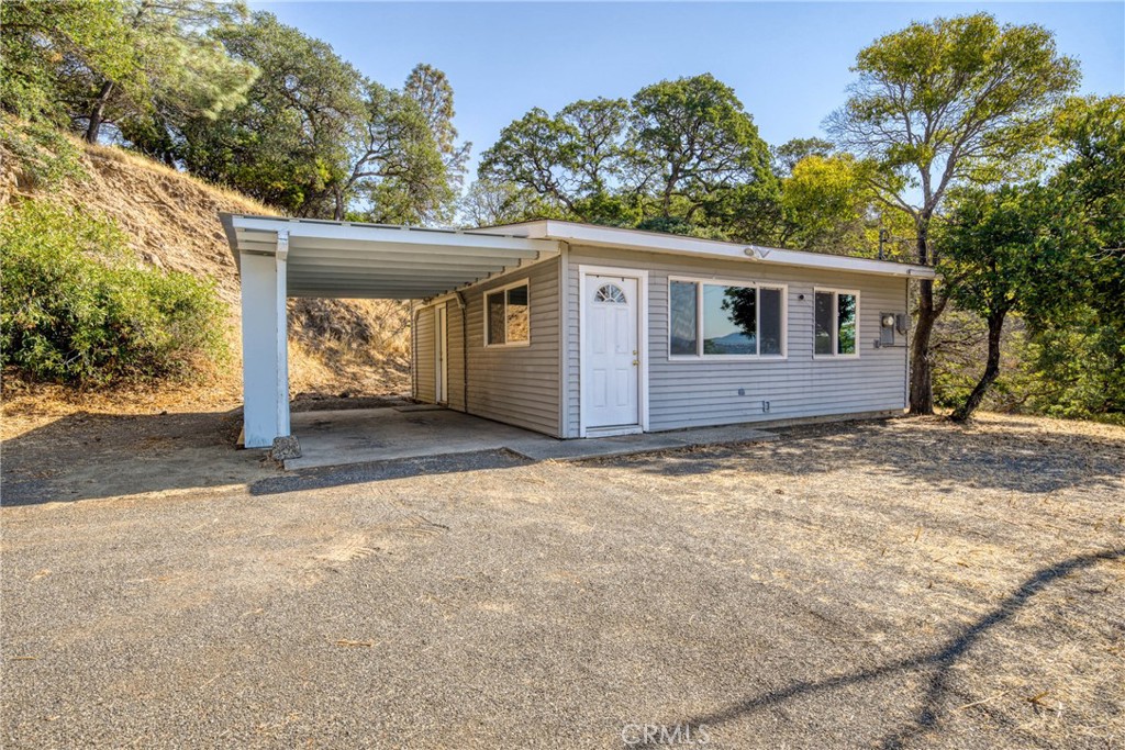 10670 Lakeshore Drive Property Photo 23