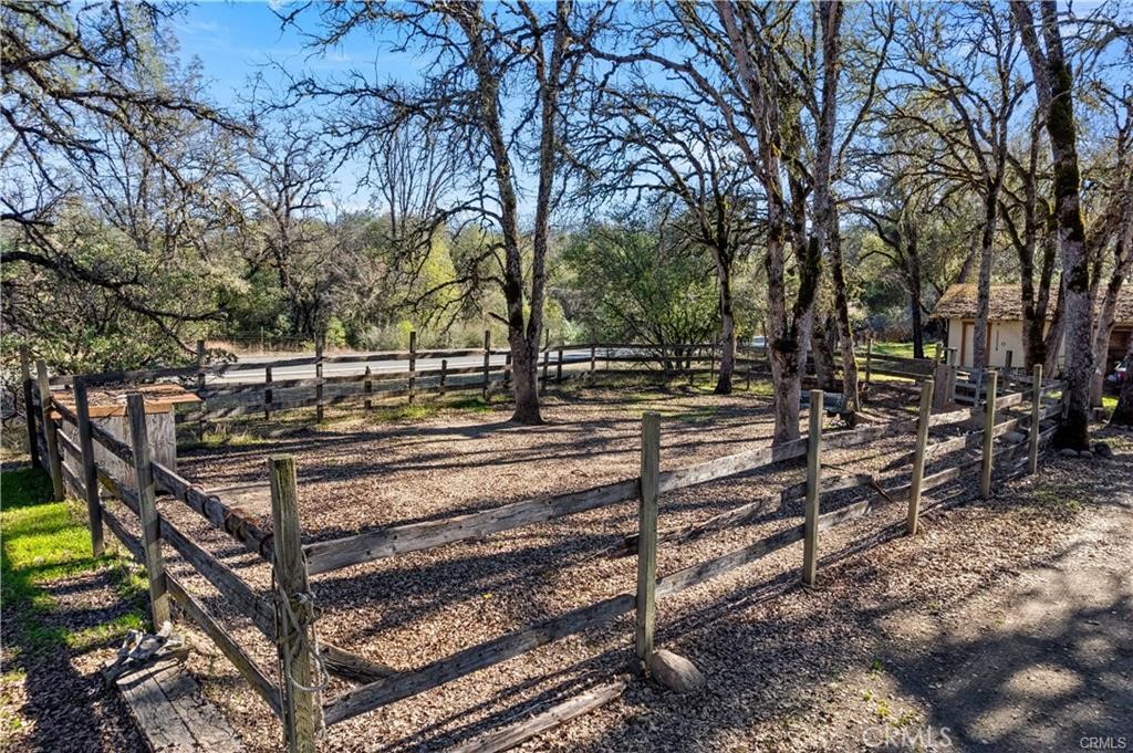 7751 Brower Property Photo 32
