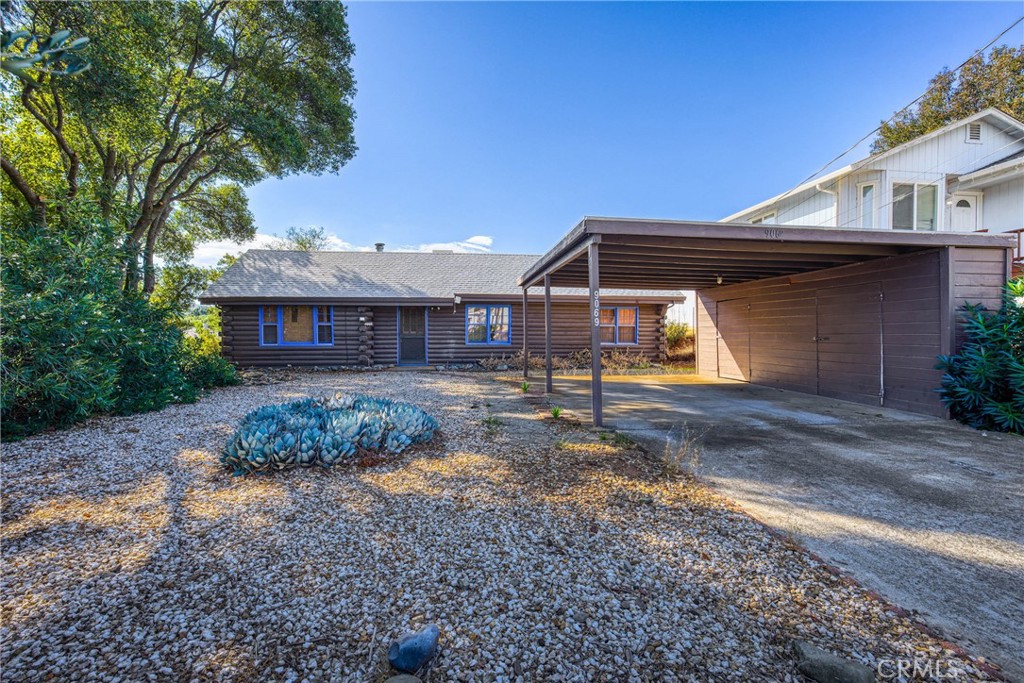 9069 Yaquima Drive Property Photo 5