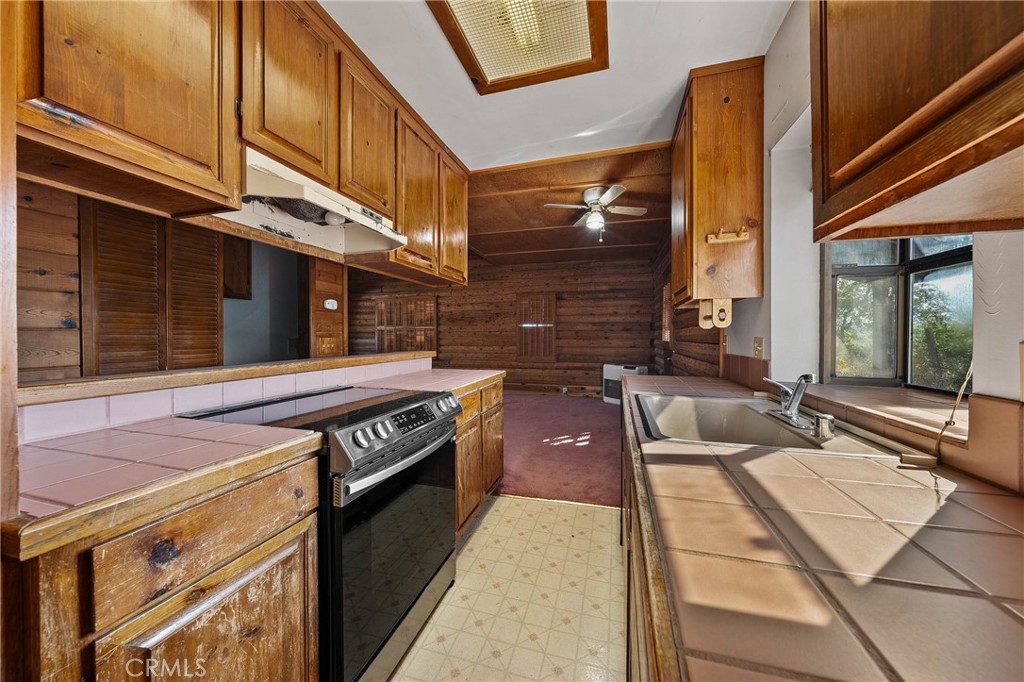 9069 Yaquima Drive Property Photo 31