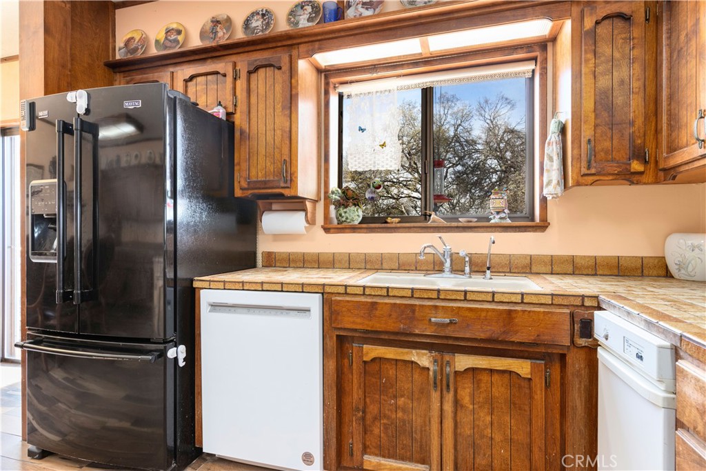 340 Fritch Road Property Photo 15