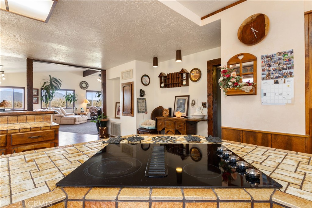 340 Fritch Road Property Photo 16