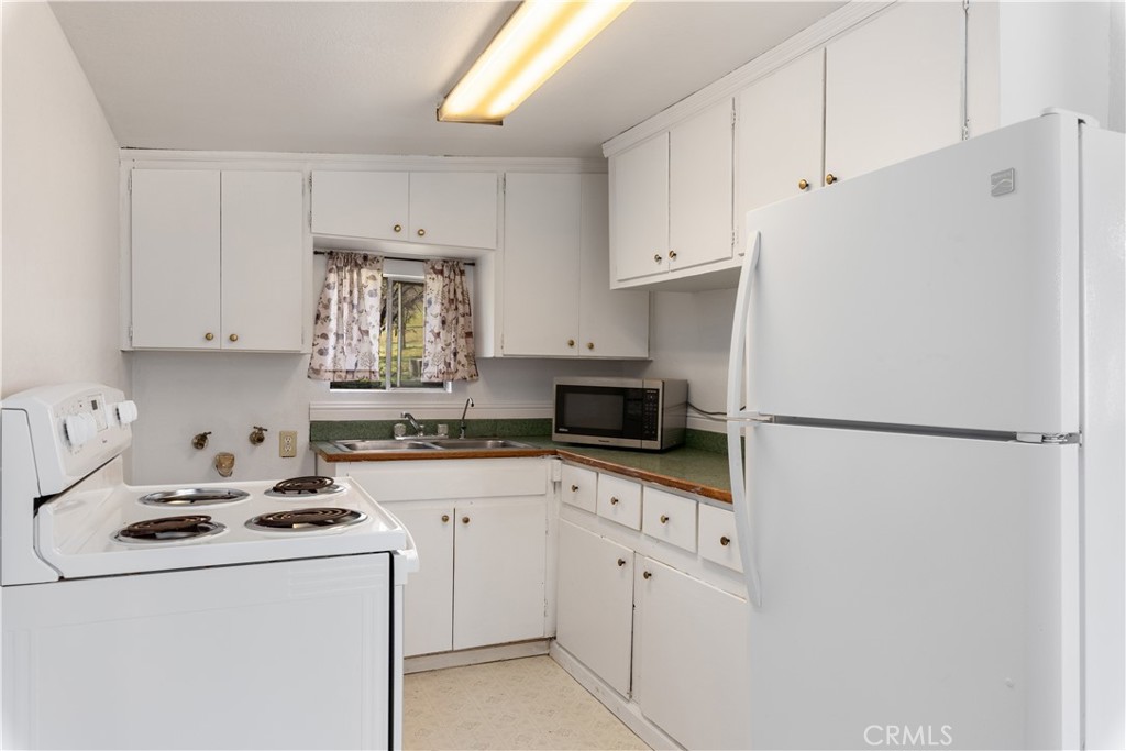 340 Fritch Road Property Photo 37
