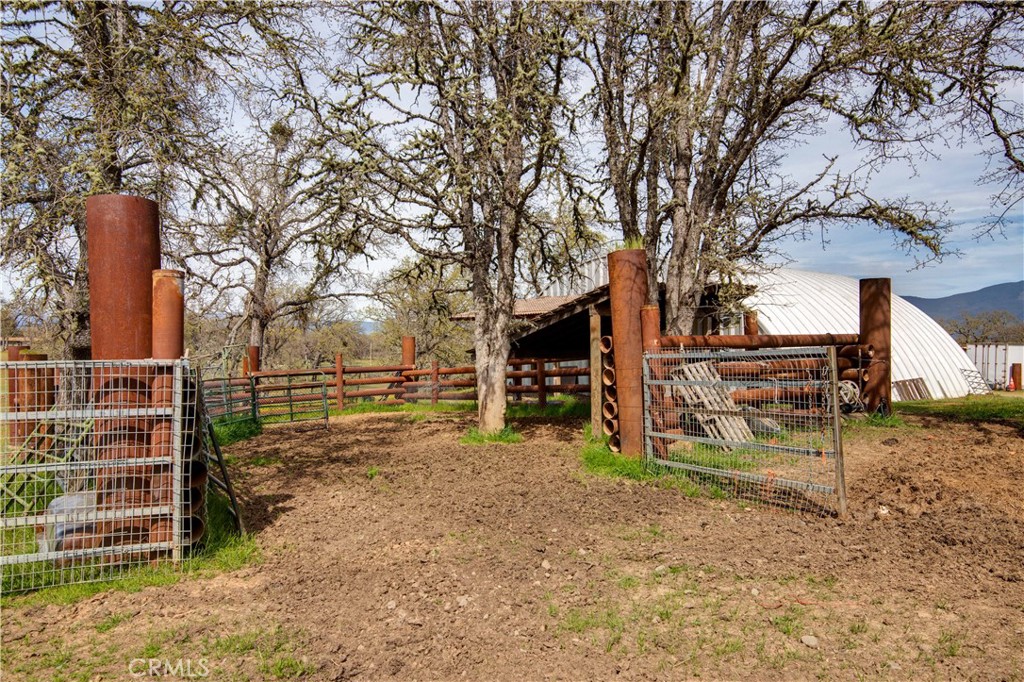340 Fritch Road Property Photo 45