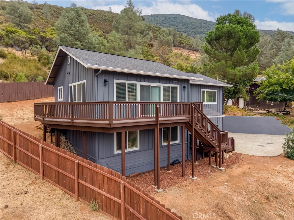 3490 Westridge Circle Property Photo 4