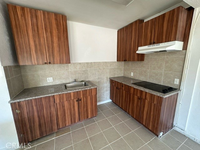 14531 Lakeshore Drive Property Photo 9