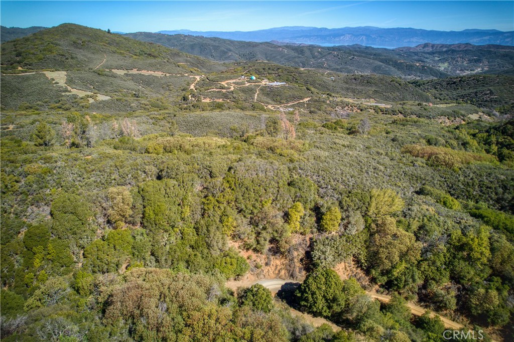 10625 Adobe Creek Road Property Photo 3