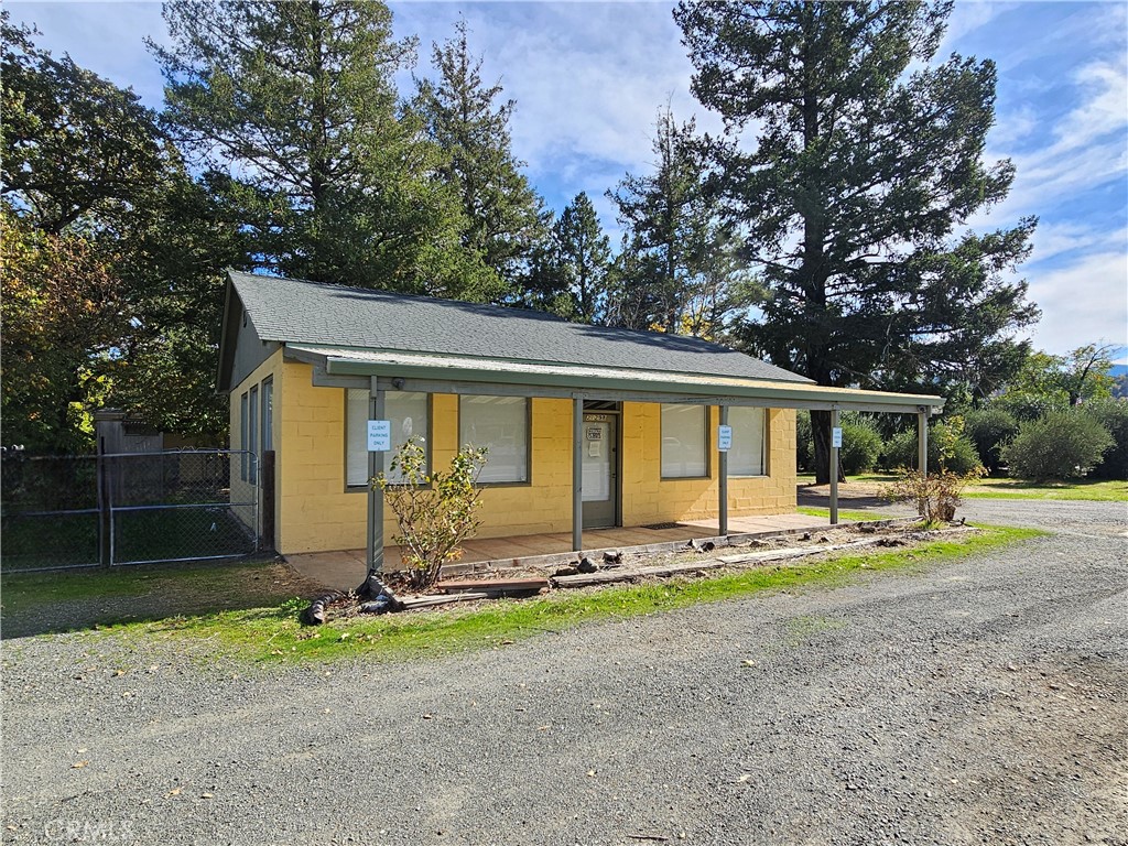 21298 Calistoga Property Photo 17