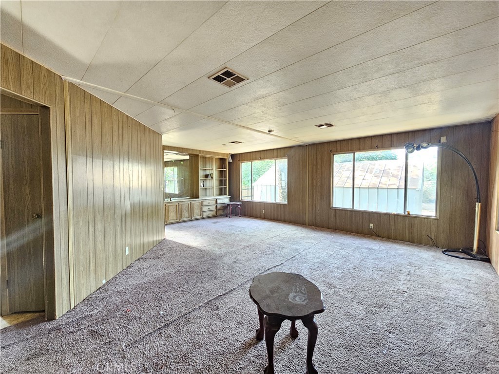 21298 Calistoga Property Photo 28