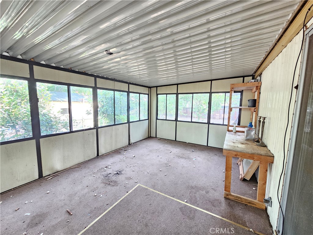 21298 Calistoga Property Photo 34