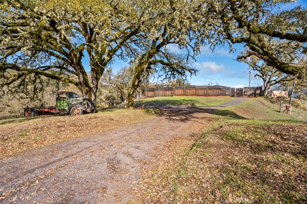 8500 Black Bart Property Photo 13