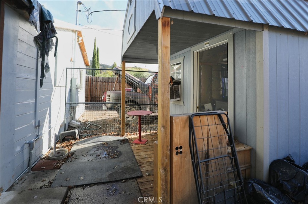 12932 3rd Property Photo 1