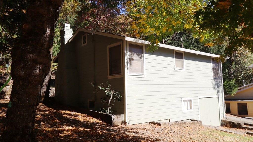10785 Loch Lomond Property Photo 3