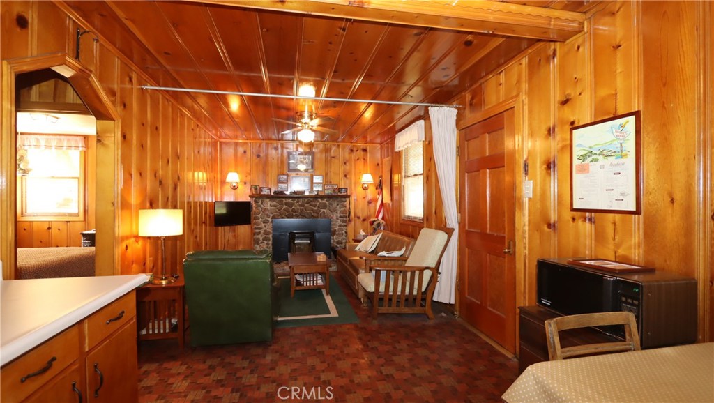 10785 Loch Lomond Property Photo 10