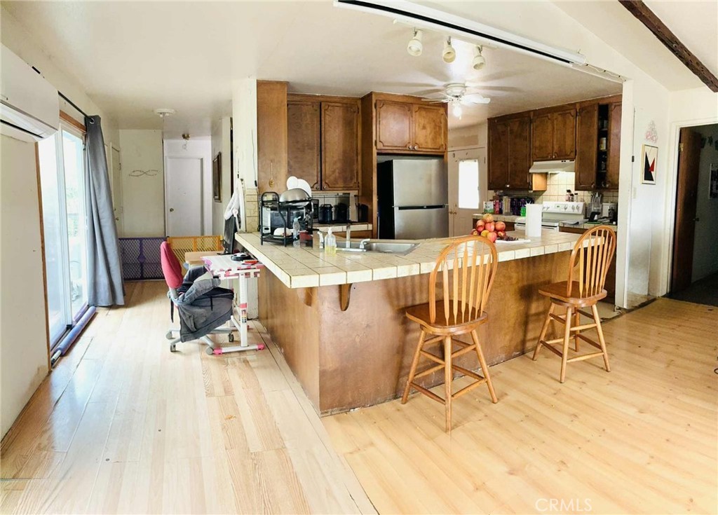 2900 Oakcrest Drive Property Photo 11