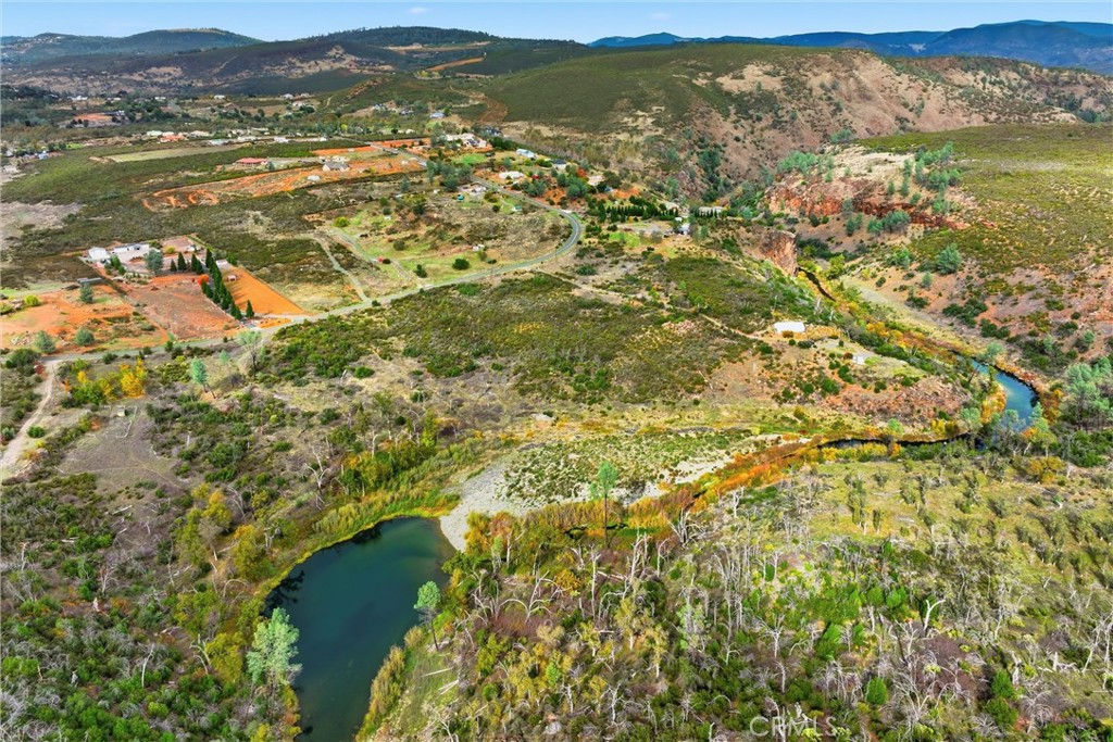 21612 Yankee Valley Property Photo 4