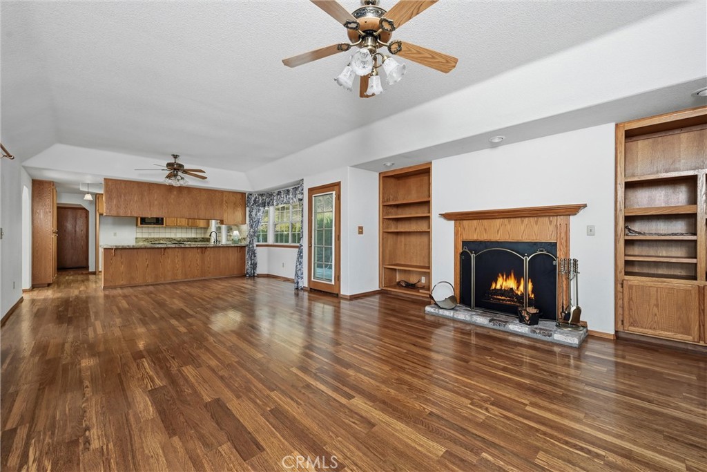 17785 Foothill Court Property Photo 11