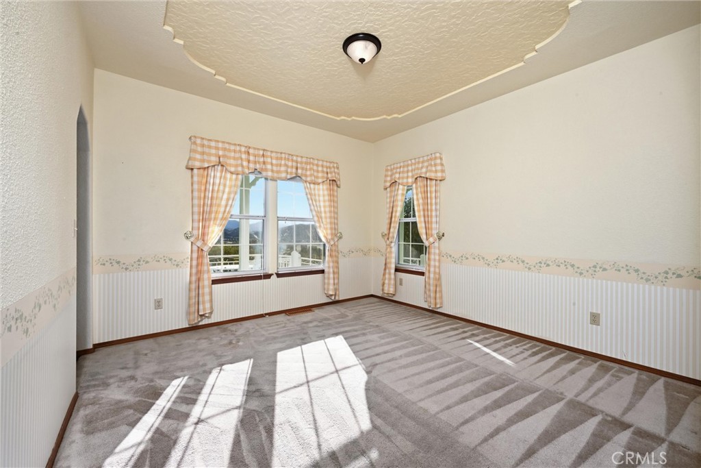 17785 Foothill Court Property Photo 16