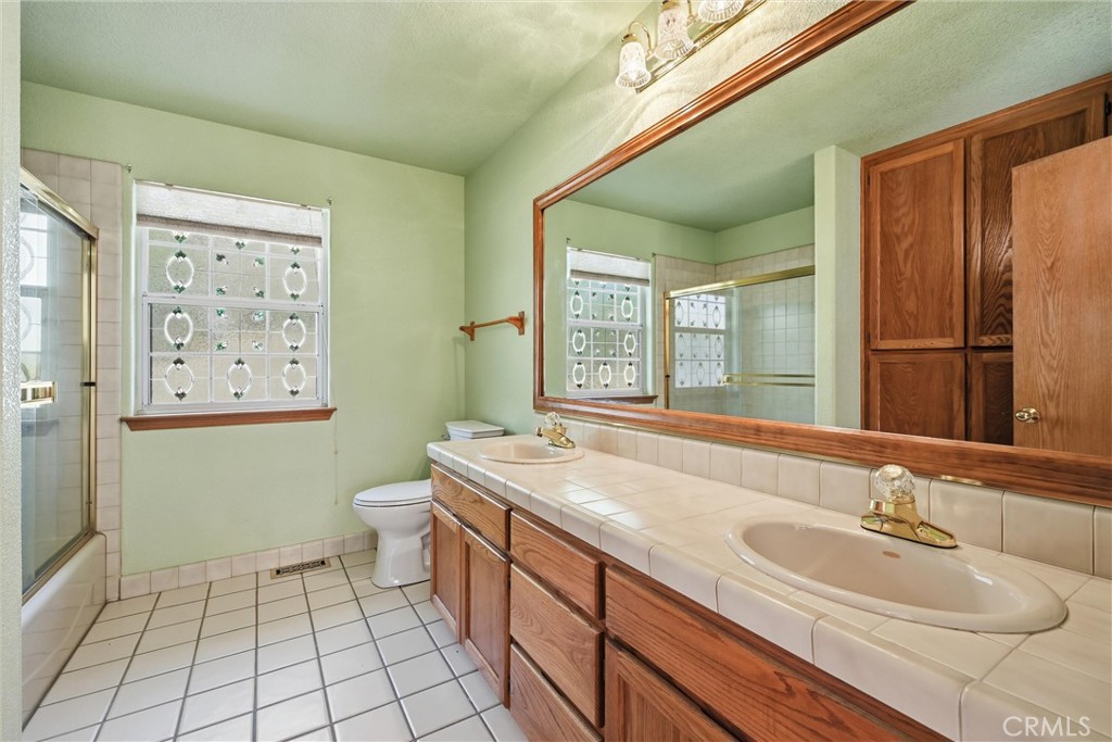 17785 Foothill Court Property Photo 29