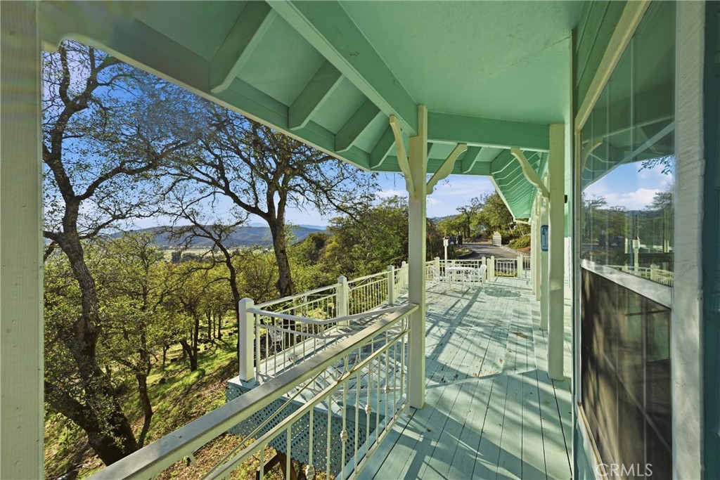 17785 Foothill Court Property Photo 46