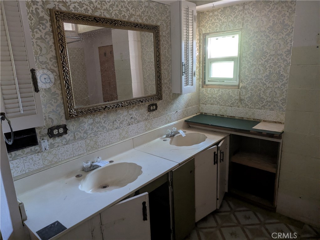 12390 Terrace Dr Property Photo 15
