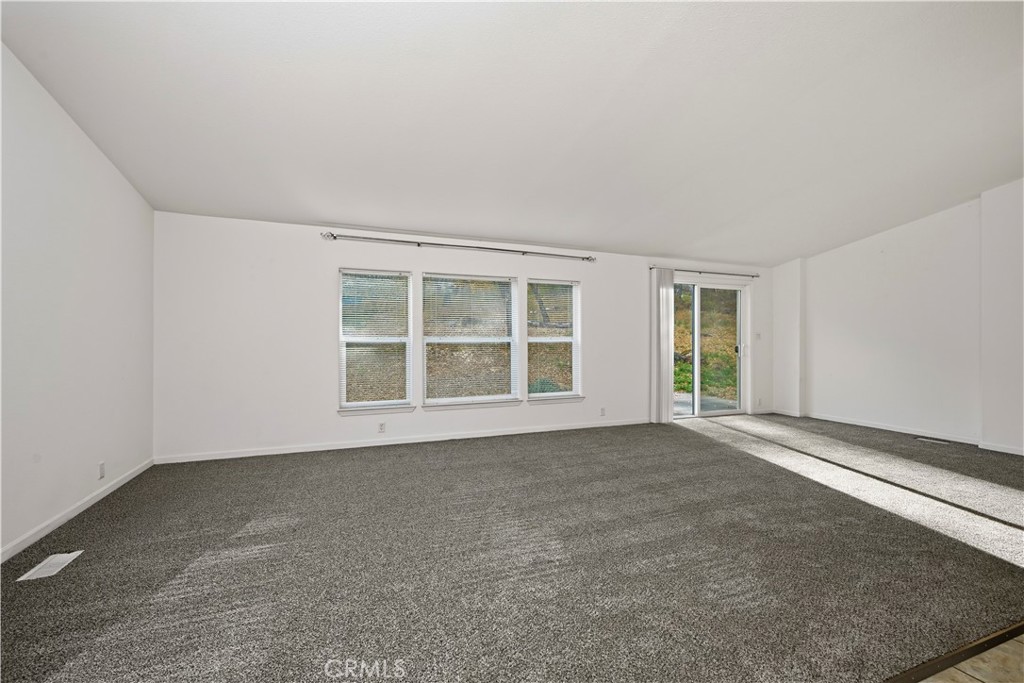 13035 Anderson Road Property Photo 8