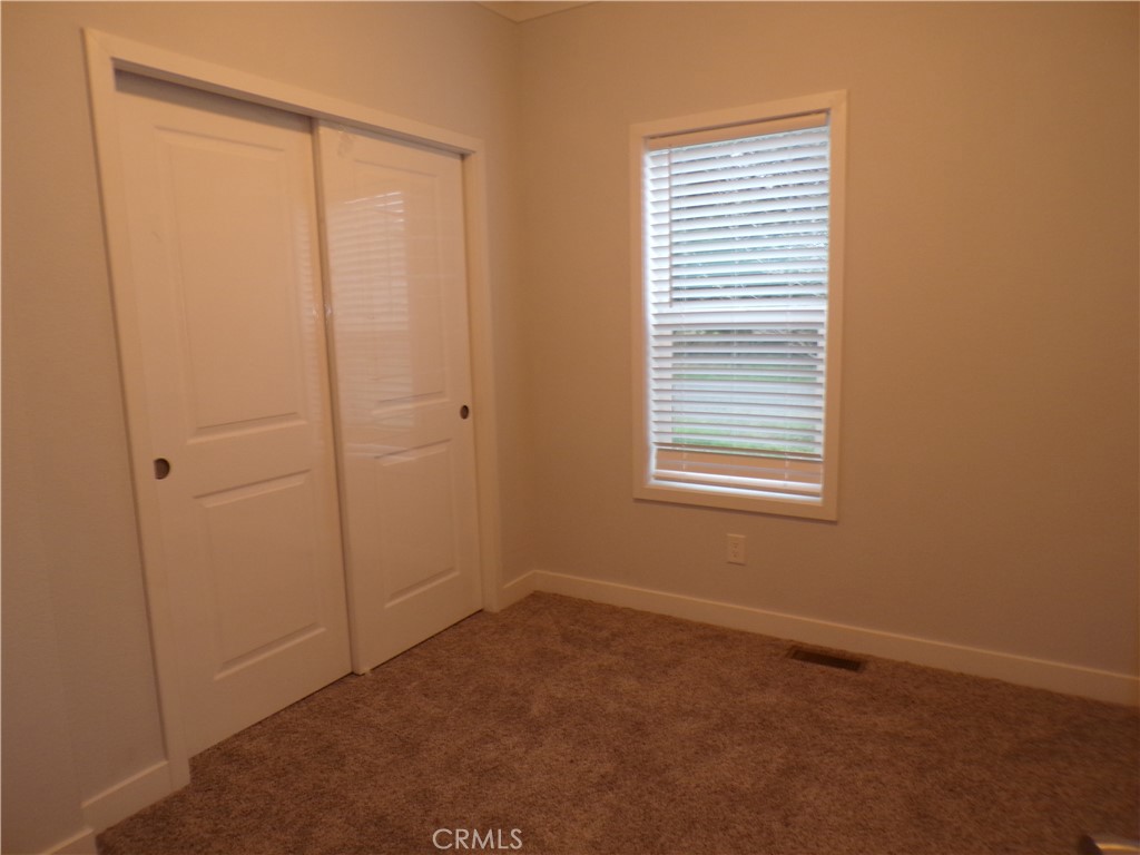 13586 Fair Oak Property Photo 11