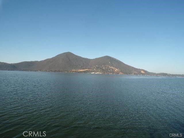 10920 Lakeshore Property Photo 2