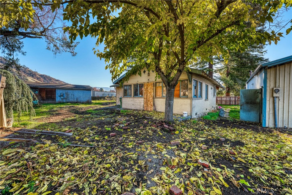 3527 E State Highway 20 Property Photo 22
