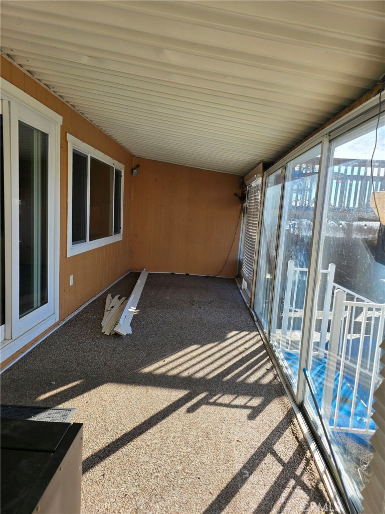 14101 Lakeshore Property Photo 30
