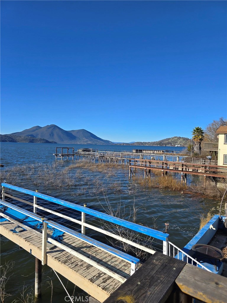 14101 Lakeshore Property Photo 37