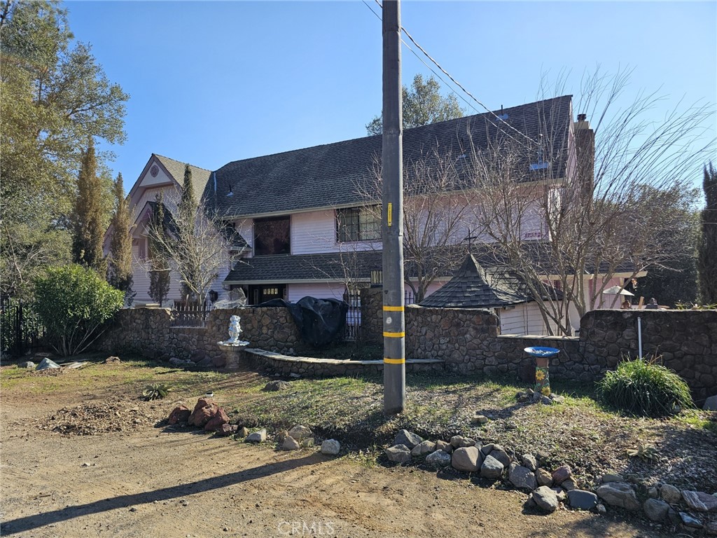 17392 Cache Creek Road Property Photo 1