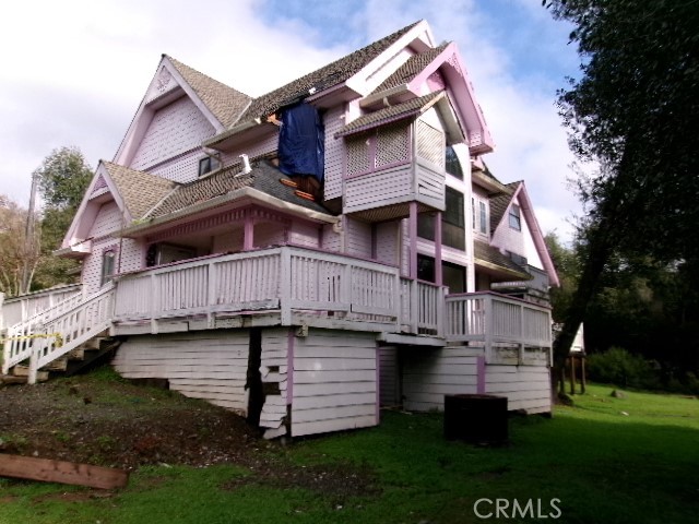 17392 Cache Creek Road Property Photo 2
