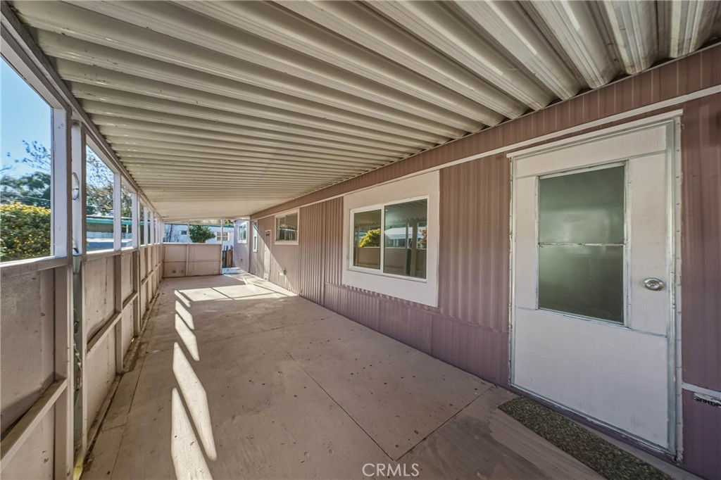 5890 E Highway 20 16 Property Photo 16