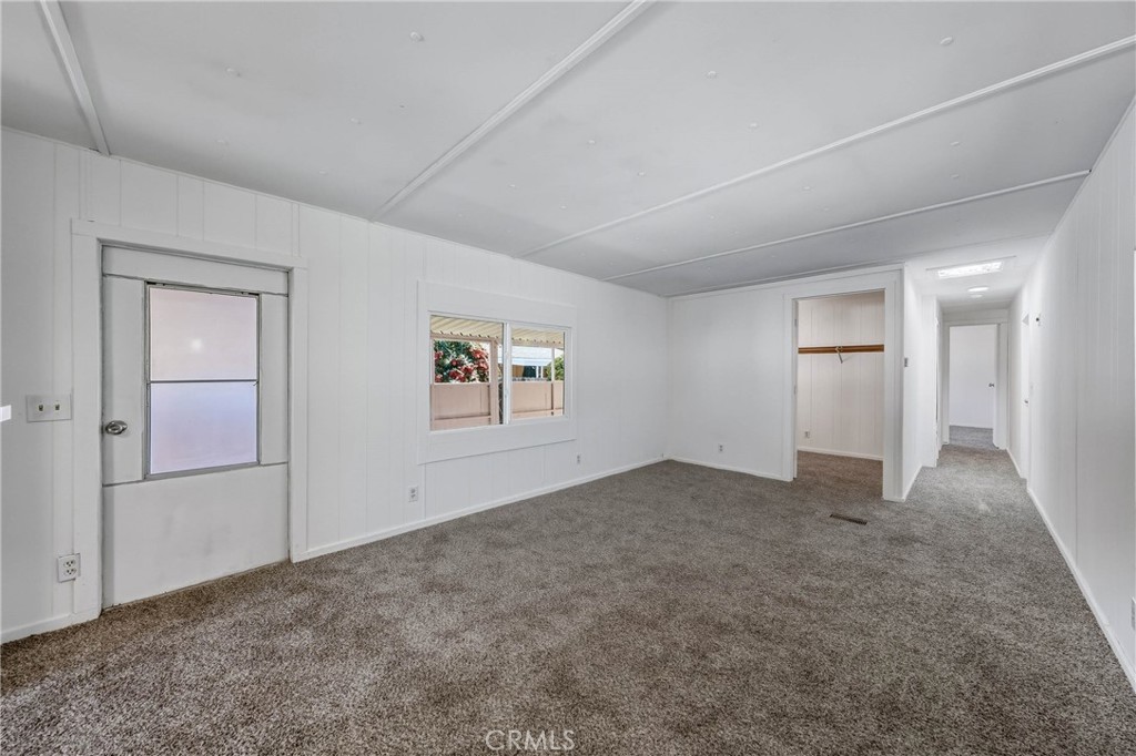 5890 E Highway 20 16 Property Photo 17